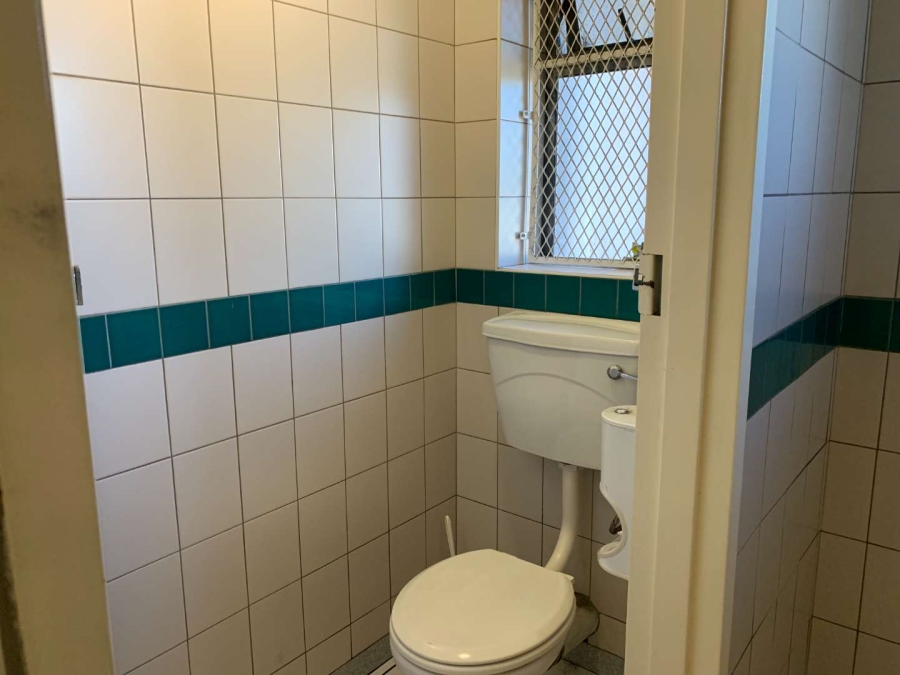 To Let commercial Property for Rent in Townsend Estate Western Cape